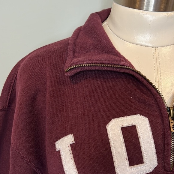 Unisex Iona University Sweatshirt - Picture 8 of 11
